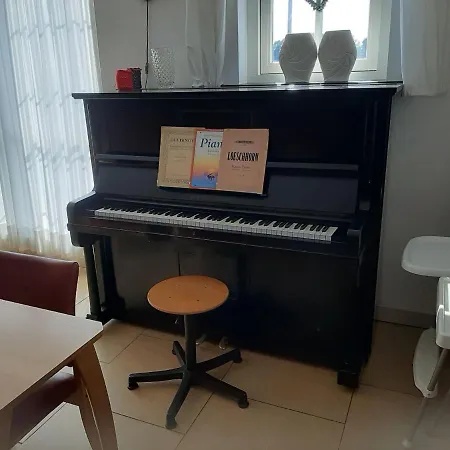 בית נופש Spacious Holiday In With A Terrace *