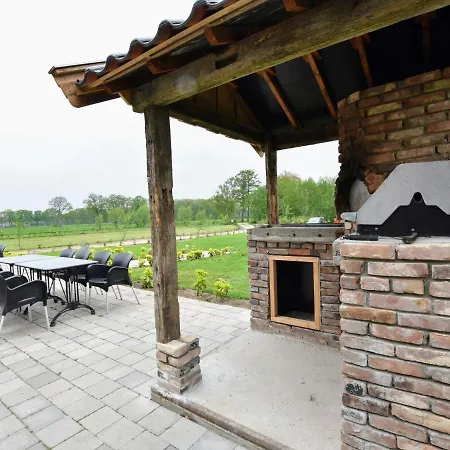 Spacious Holiday In With A Terrace * Eibergen